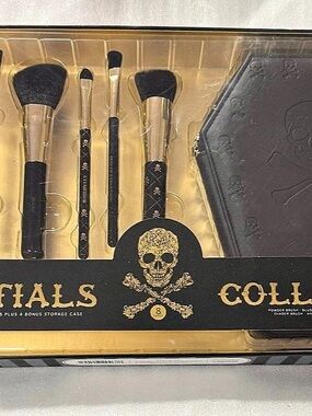 Real Techniques Essentials Collection Makeup Brush Set Black & Gold NWT